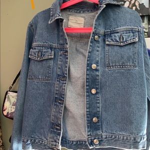 Jean jacket (like new)